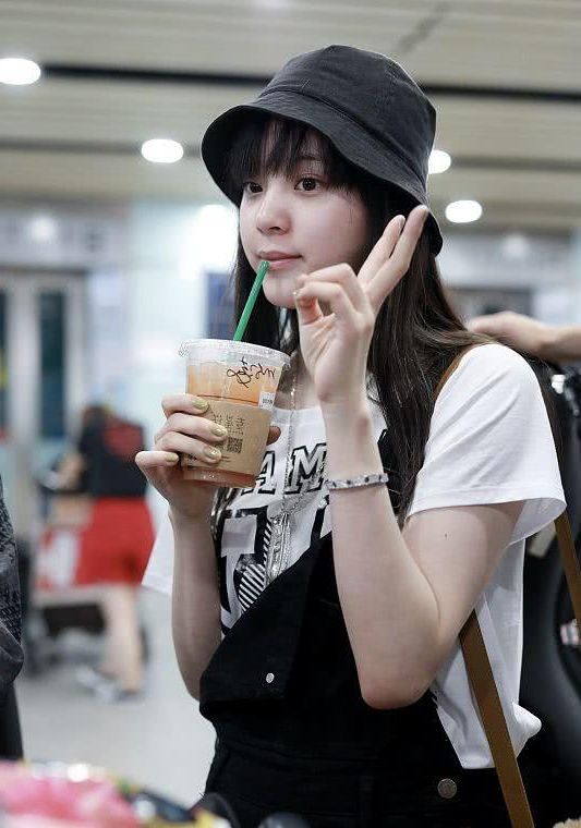 ia_100000811.jpg